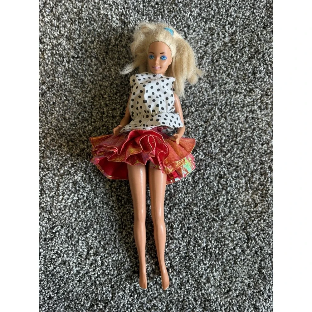 Vintage Mattel Barbie Doll 1976 Stamp Twist Turn Body Bent Arms